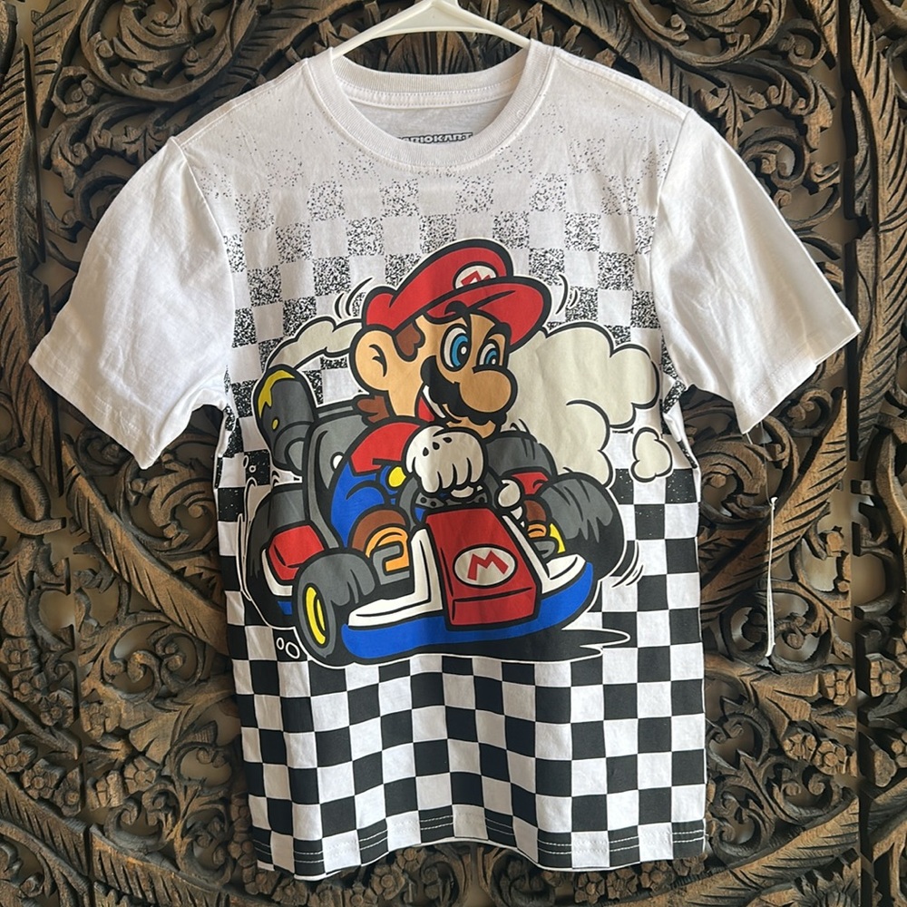 Super Mario Kids Graphic T-Shirt/Here Comes the Fun T-Shirt Sizes 10/12 and 10